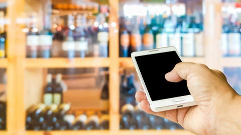 Food Retailers Missing Out on Billions in Alcohol Ecommerce Sales